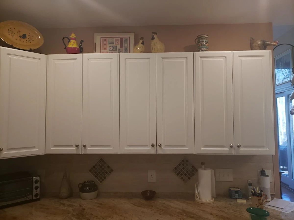 Can Exposed Kitchen Cabinet Hinges Be Painted?